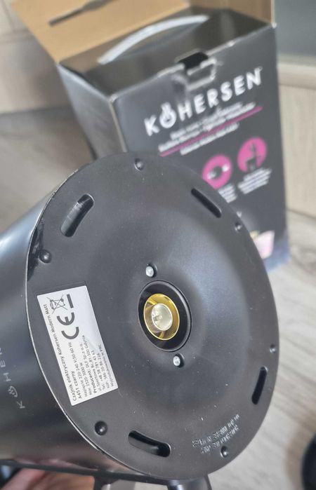 Czajnik elektryczny czarny metalowy stalowy bezprzewodowy Kohersen 3000W