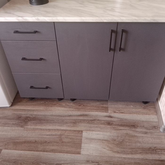 Продам кухонную мебель