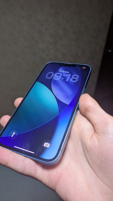 iPhone 13 (128gb) r-sim