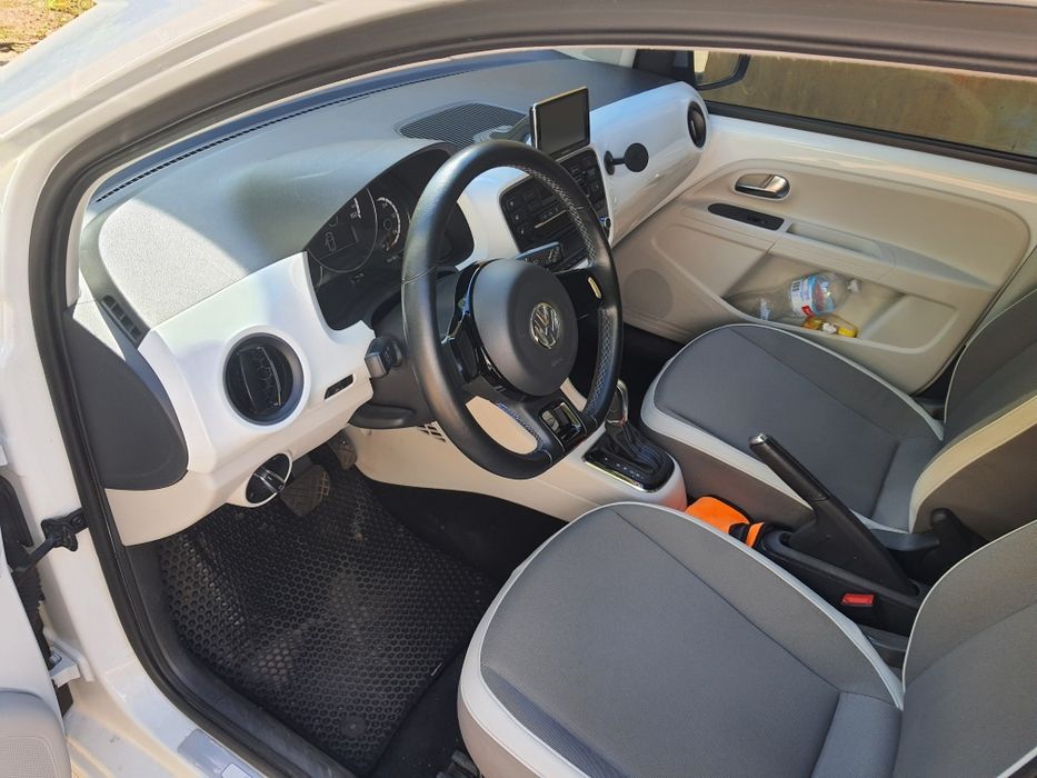 Volkswagen e-up vw up