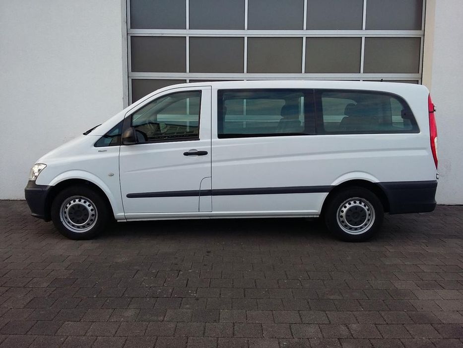 Mercedes Vito...