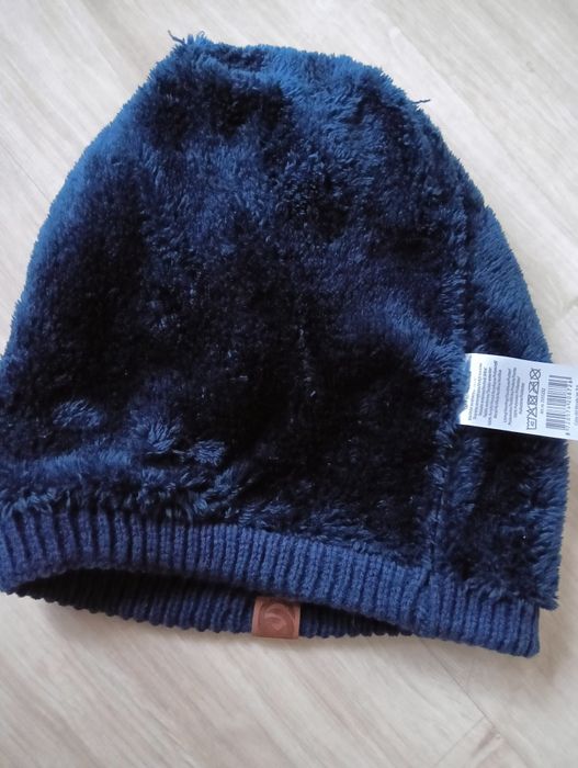 Nowa czapka na polarze męska unisex