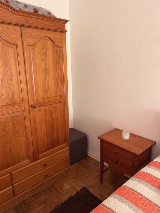 Quarto para arrendar