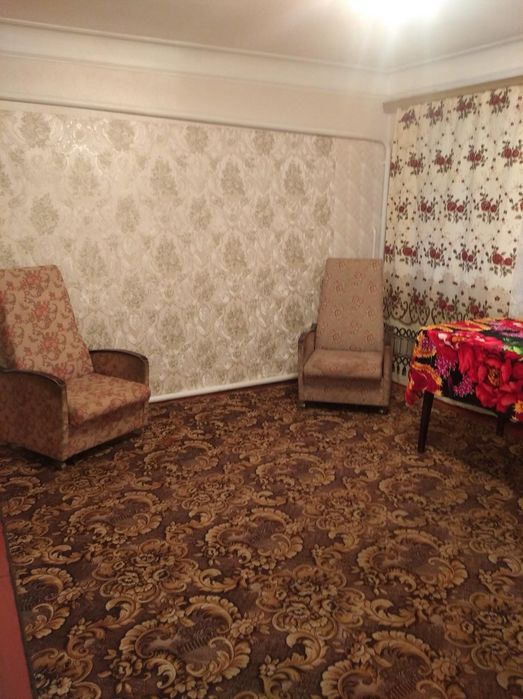 Продаж частини будинку