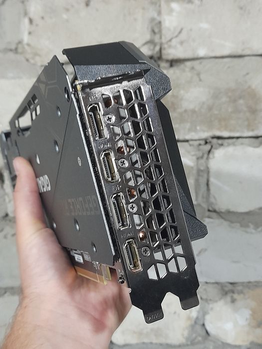 Nvidia RTX 3070ti Gigabyte