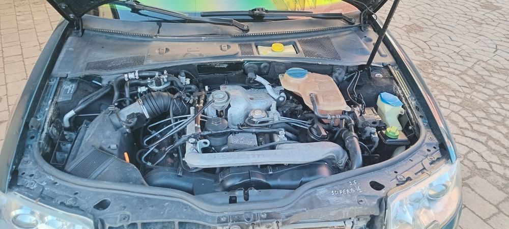 Skoda Super B 2002 рік 2,5 дизель.