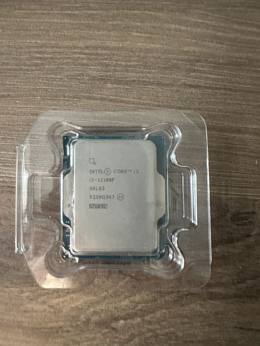 Процесор I3 12100f