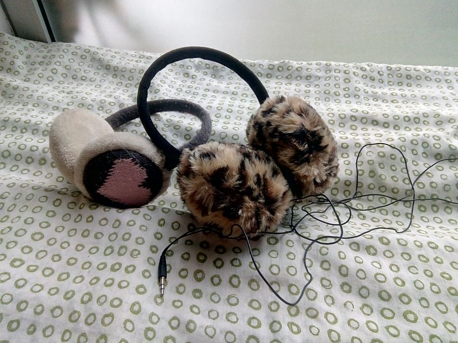 Protetor de orelhas um com auricular