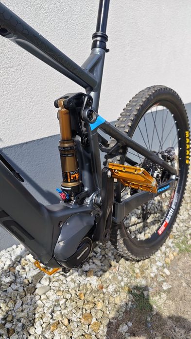 Rower elektryczny Focus Sam 2 Pro w rozmiarze L/XL 756wh