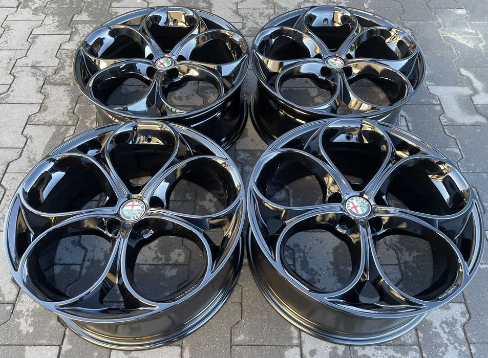 ALFA ROMEO GIULIA felgi aluminiowe 19'' 5X110 8J 9J GMP ITALIA DRAKE