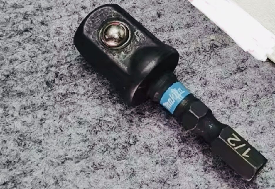 Makita E-08850 Ударний чорний адаптер для гнізда 1/2" X 50 мм 1/4"