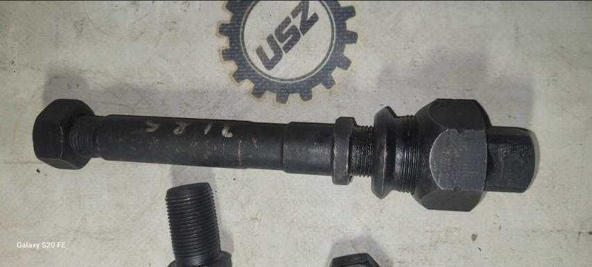 Гайка + футорка колеса заднего ГАЗ 53 3307 ЗИЛ 130 КрАЗ правая/левая