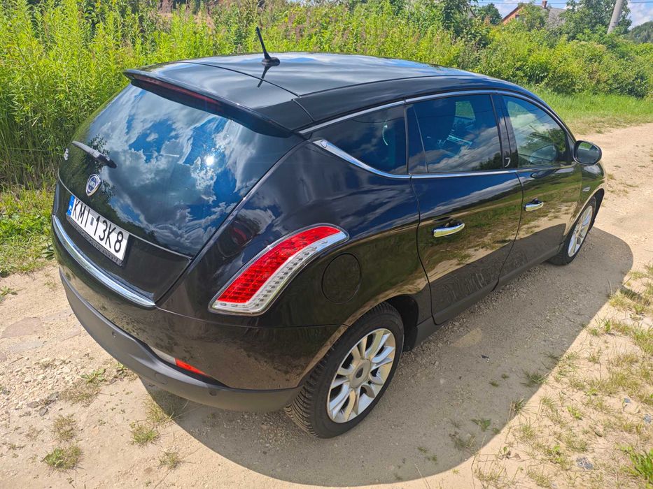 Lancia delta 1.4 2013 multiair