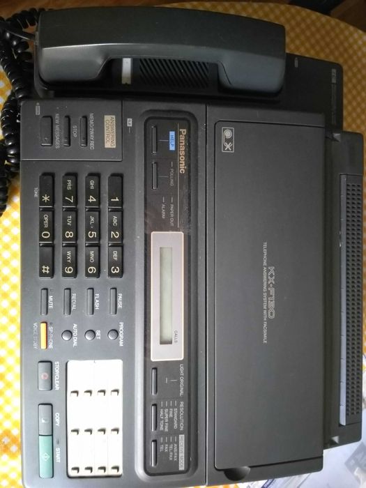 Телефон факс Panasonic KX-F130