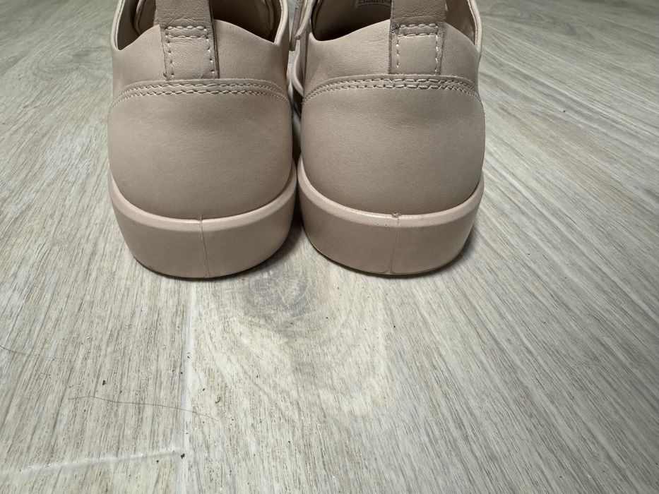 Кеды Ecco кожаные кроссовки