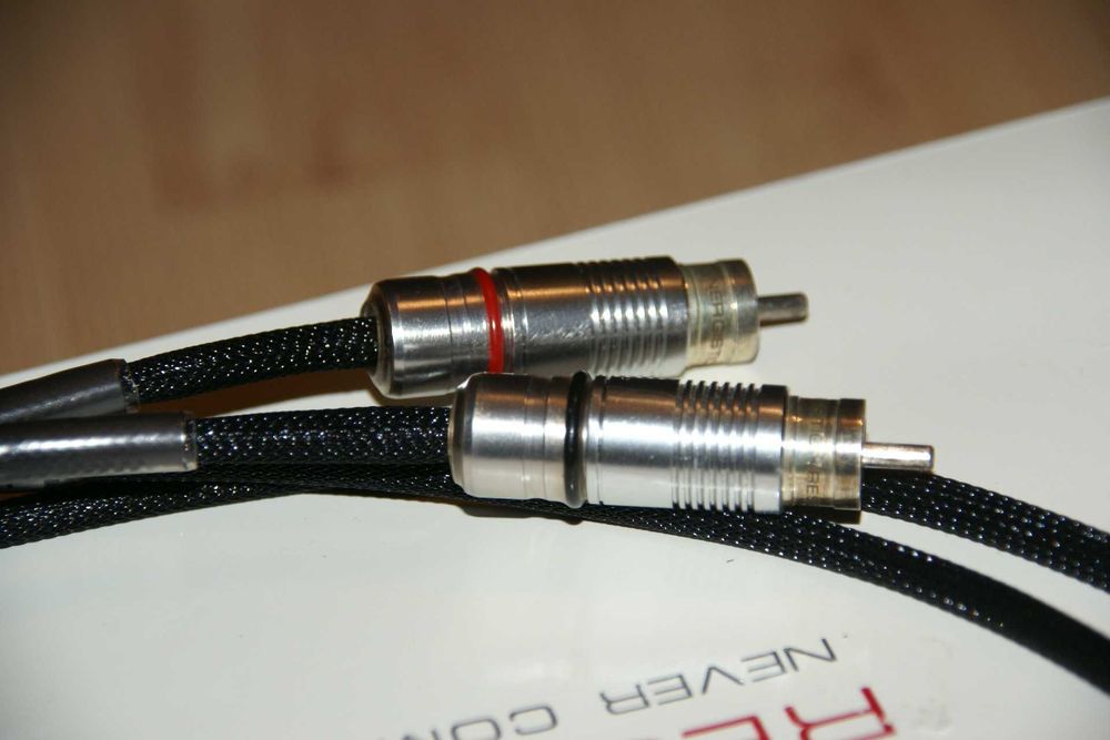 Interkonekt Synergistic Research Atmosphere lev1 RCA. 1 metr