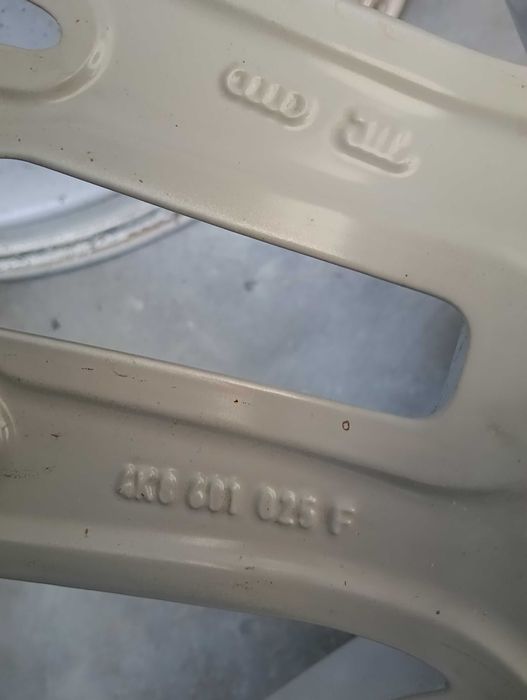 Alufelgi Audi 8,5Jx20" ET 30 A4 A5 A6 A7 A8