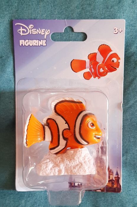 Игрушки,машинки,пятнашки,рыбка,зубные щетки