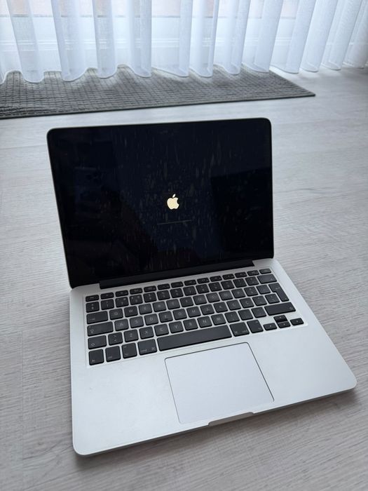 Macbook Pro.