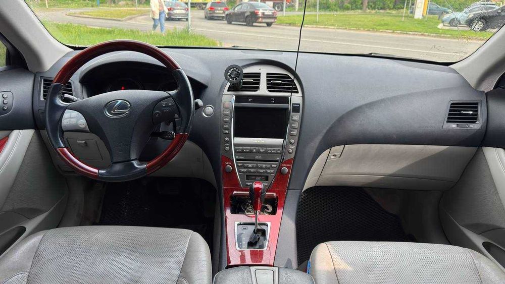 Продам Lexus ES350, 3.5 газ/бенз
