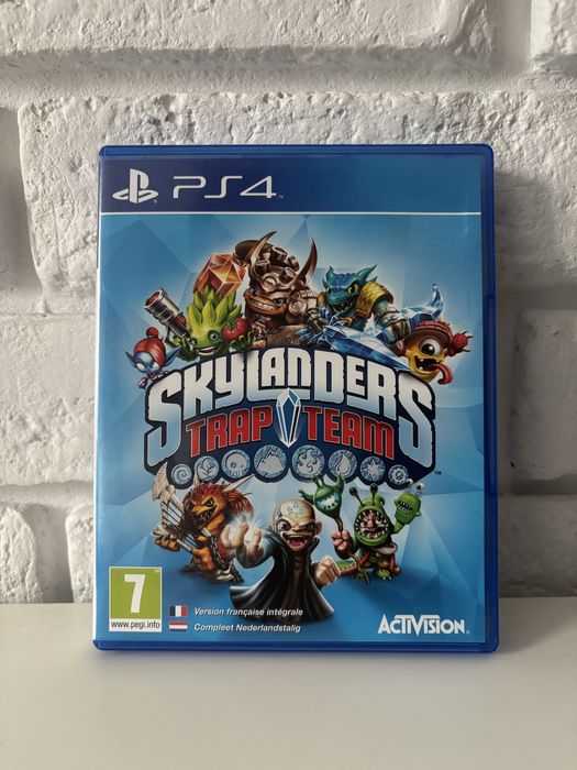 Skylanders Trap Team ps4 - czytaj opis