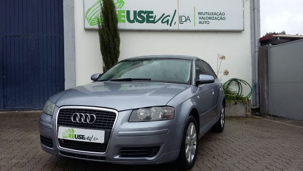 Coluna de direção AUDI A3 Sportback (8PA)