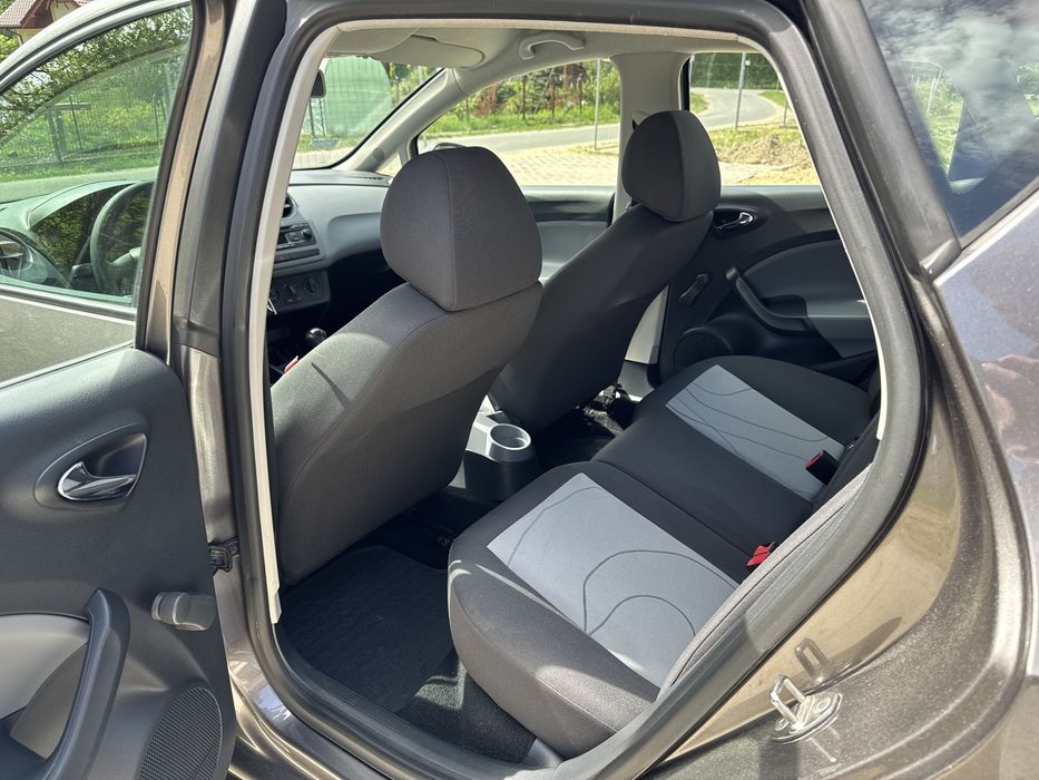 Seat Ibiza 1.2 benzyna 2014rok Niski przebieg.