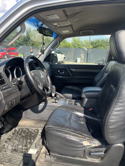 Mitsubishi Pajero коротиш