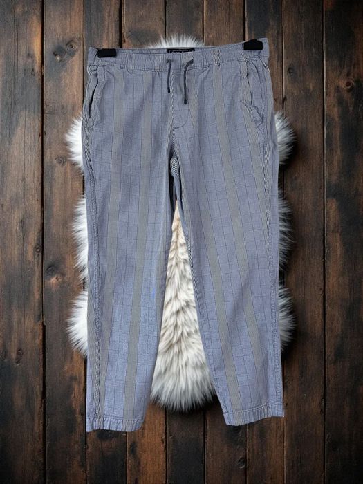 Abercrombie & Fitch roz. S męskie spodnie joggersy
