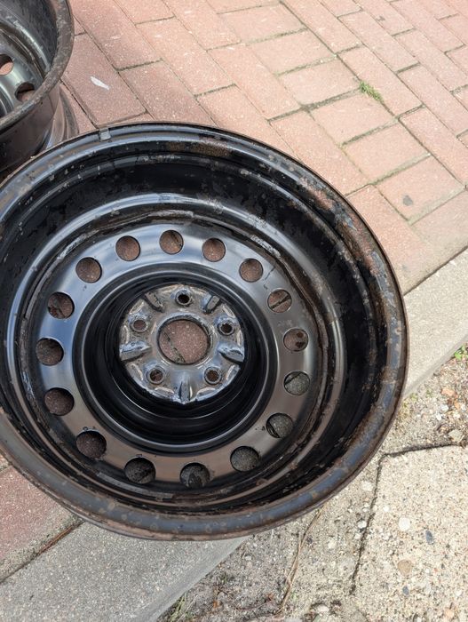 Felgi stalowe 16 cali toyota