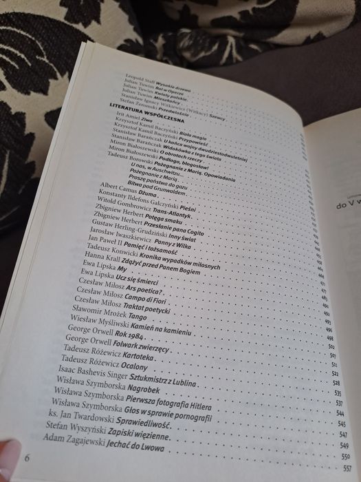 Opracowania lektur I wierszy