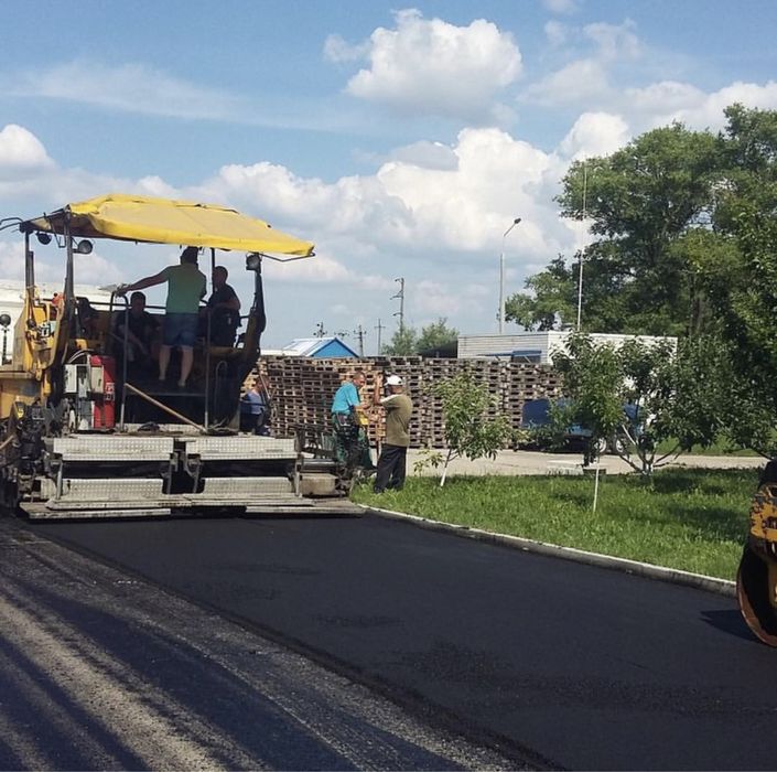 Асфальтування доріг /Асфальтирование