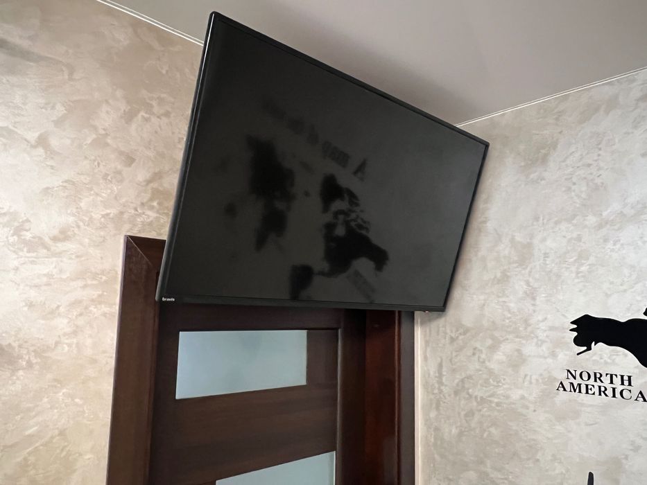 Продам телевізор 40 діагональ bravis