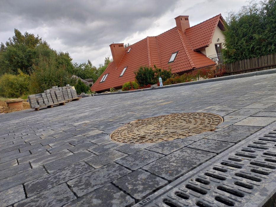 Usługi brukarskie, układanie kostki, brukarstwo