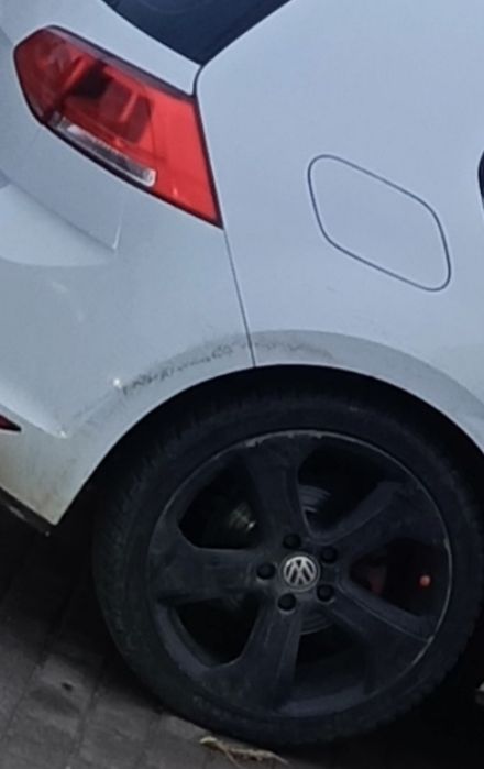 Golf GTI 7. Przejedź się nim i kup 230 koni