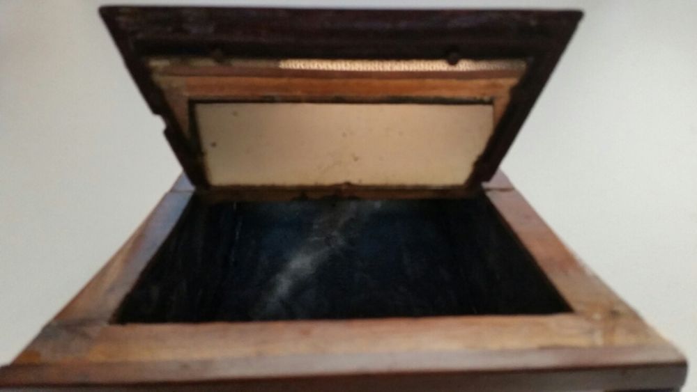 Estereoscópio antigo e fotografias