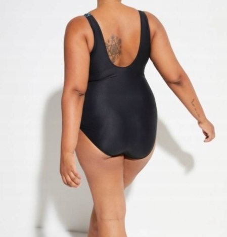 B.P.C kostium jednoczęściowy ze wzorem 44.