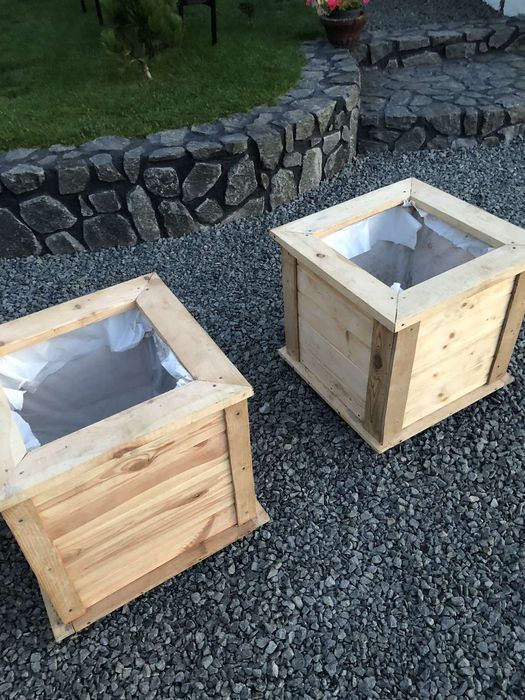 Кашпо  під туї ,квіти дерева ,декоративні