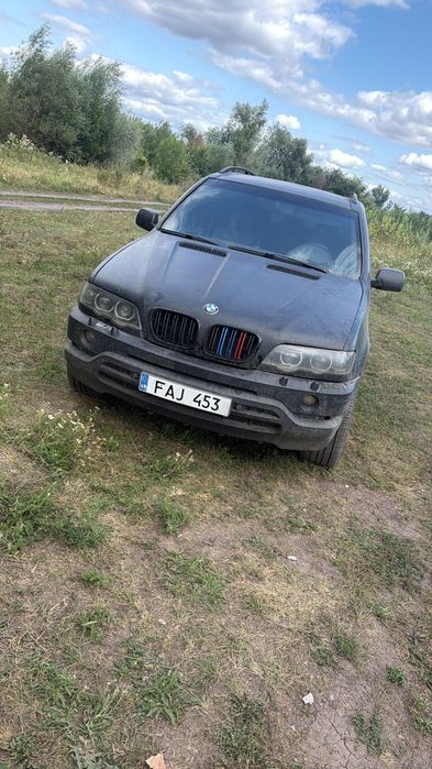 Продам автомобіль повністю на ходу