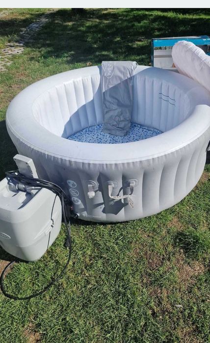 Jacuzzi SPA ogrodowe Bestway