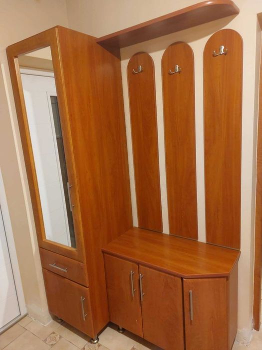 Komplet mebli do przedpokoju