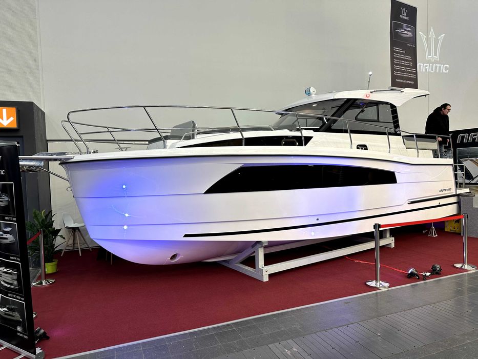Nowa łódź motorowa Nautic 990_rok produkcji 2024_HOUSEBOAT_ESKAPADER