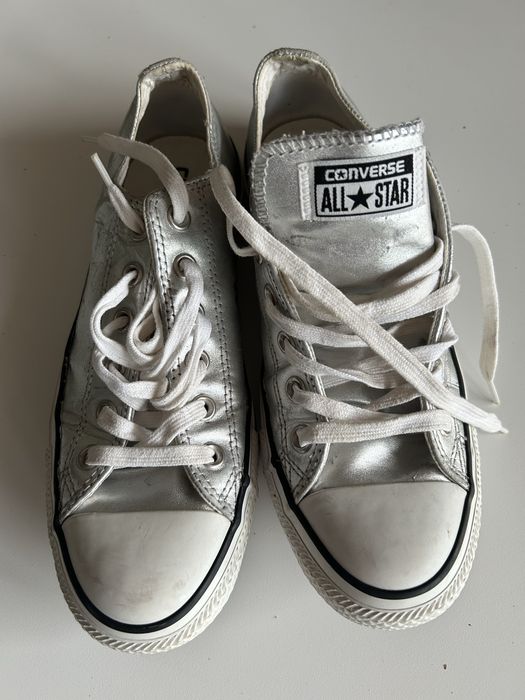 Converse srebrne nowe