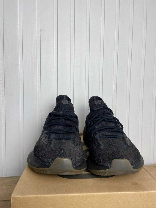 Używane buty adidas Yeezy boost 380 black onyx 43 1/3