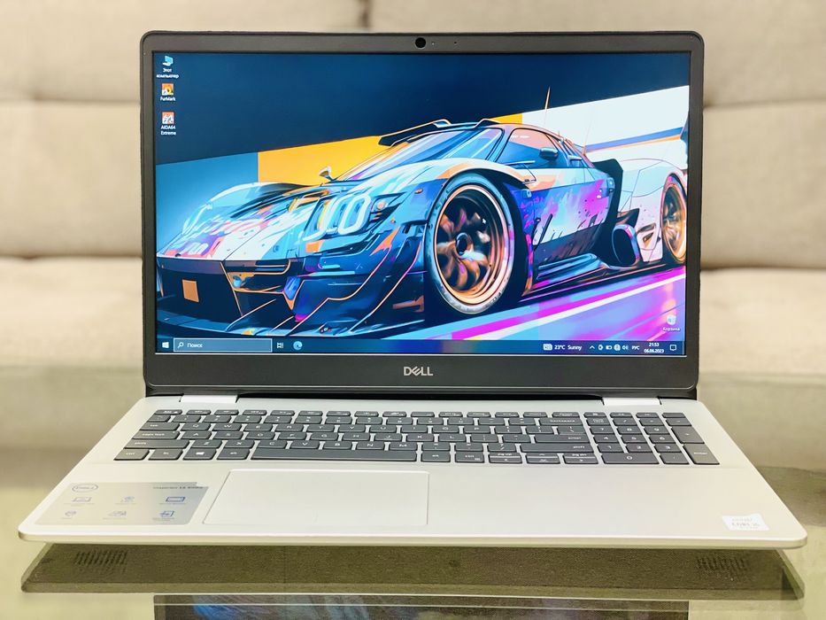 Dell 5593/HD/Corei5-1035G1/3.6 GHz/8 ГБ/SSD 256/UHD Graphics/2GB