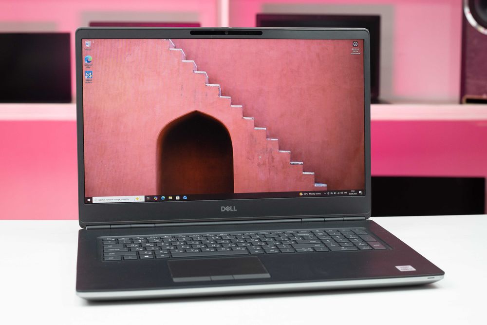 Dell Precision 7750 i7-10850H 32RAM 1Tb SSD RTX 4000 FHD 17,3”