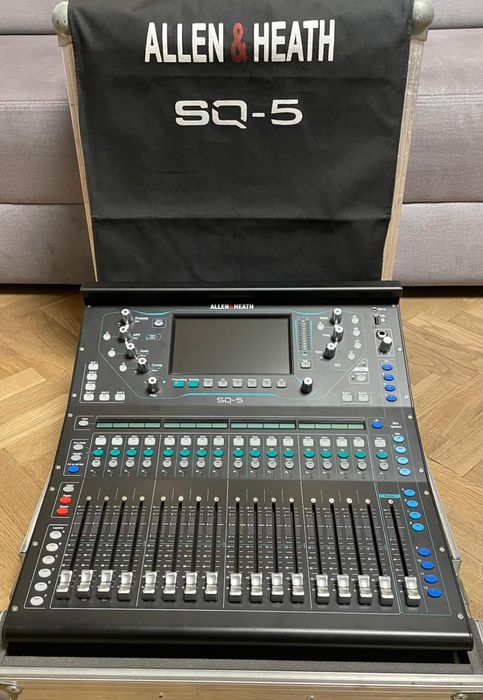 Allen & heath sq5 jak nowy.