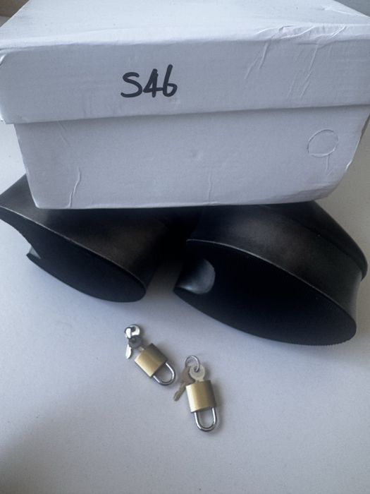 Botas de salto alto extremo, plataforma com sola de cunha
