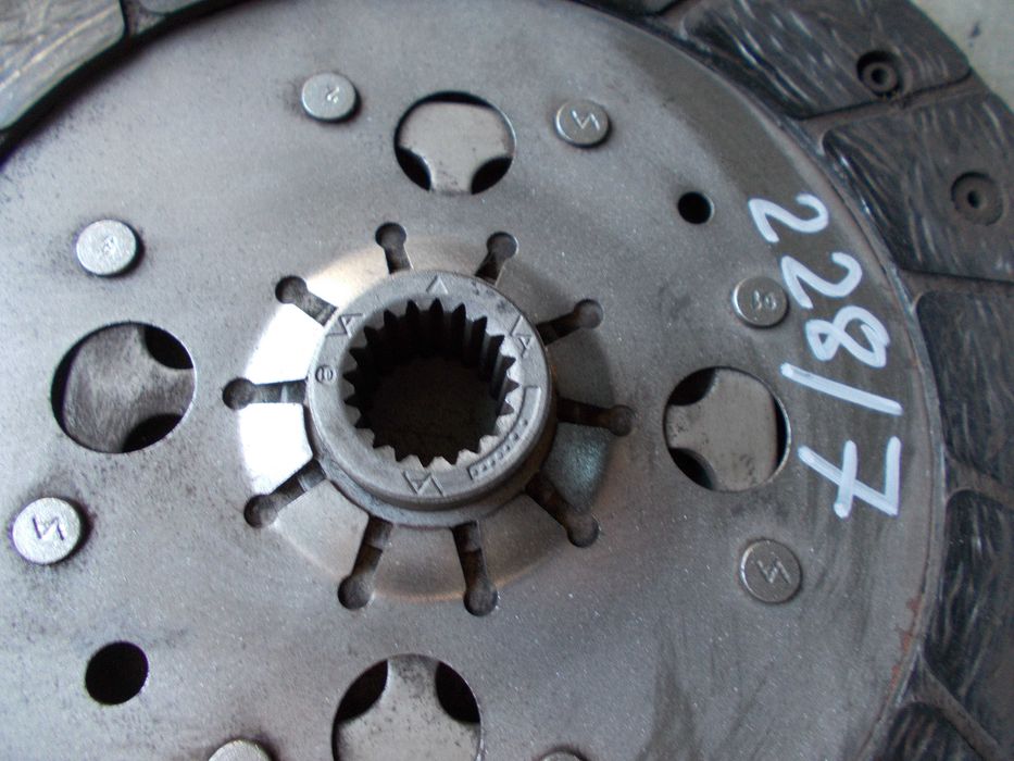 fiat STILO 1.9 jtd 03r dwumasa sprzęgło tarcza docisk 281843H0