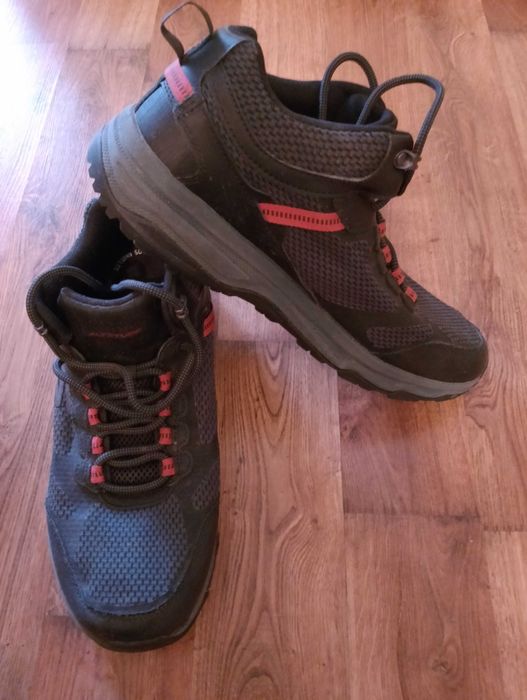 Кросівки Skechers Ultra Repellent